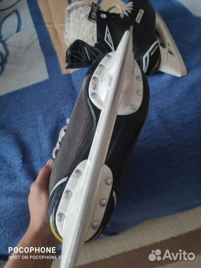 Хоккейные коньки bauer