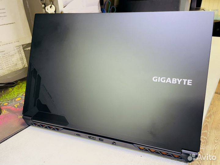 Ноутбук Gigabyte 144Hz i5/16Gb/RTX3050/SSD