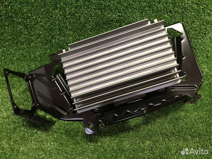 Блок управления (усилитель звука) BMW X6 9247104