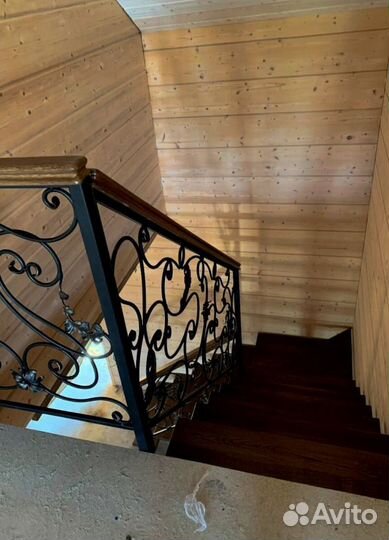 Лестничиный металлокаркас