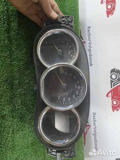 Щиток приборов Renault Duster 19г