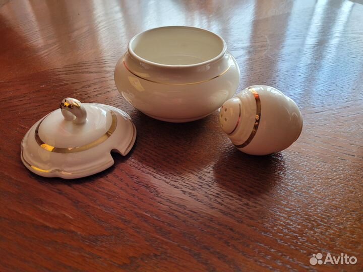 Винтаж. Соусница и солонка