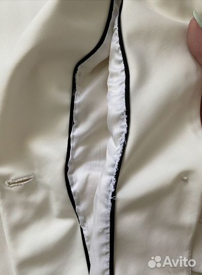 Белый молочный пиджак H&M (XS)