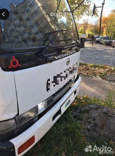 Nissan Diesel с КМУ, 1995