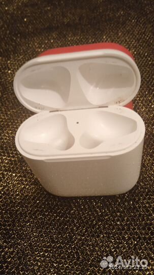 Кейс для зарядки iPhone наушников