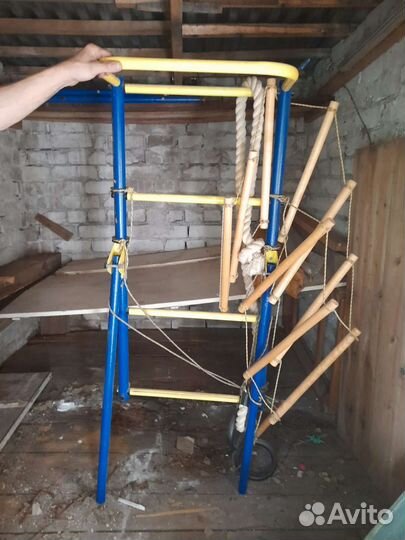 Детская шведская стенка