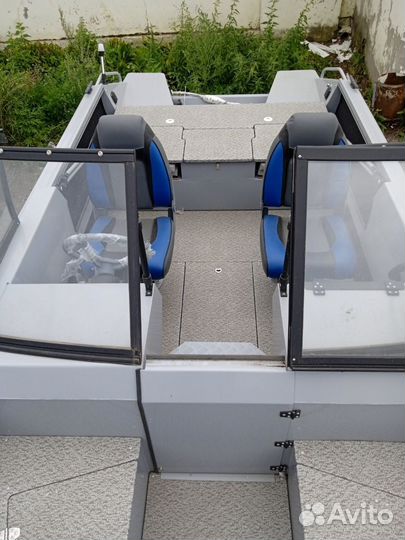 Алюминиевая лодка Orionboat 49fish с мотором