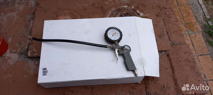 Пневмопистолет для подкачки колес