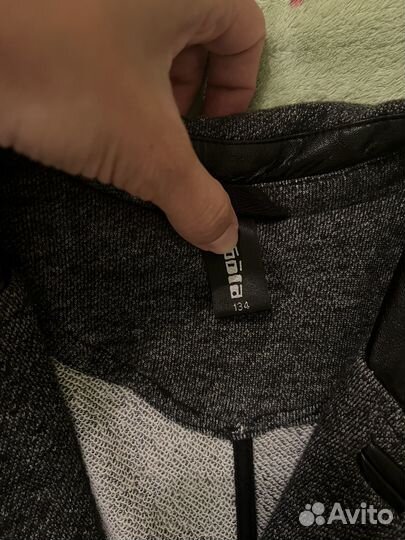 Пиджак на мальчика 134