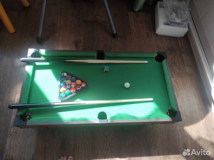 Настольный бильярд (69 на 37 см)