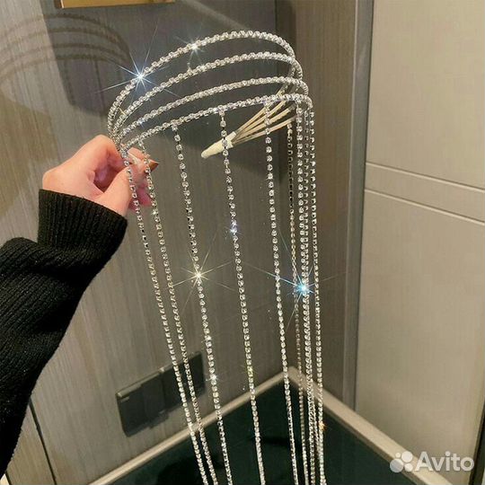 Ободок для волос со стразами