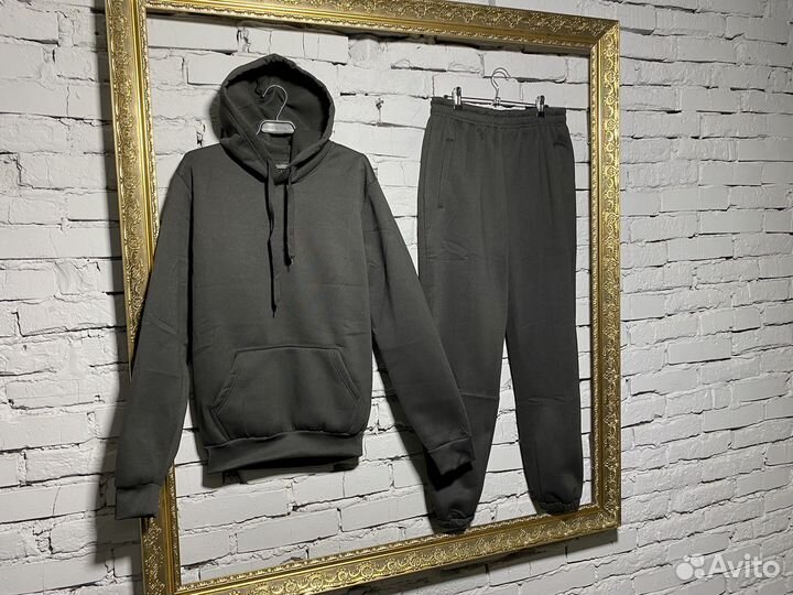 Спортивный костюм на флисе