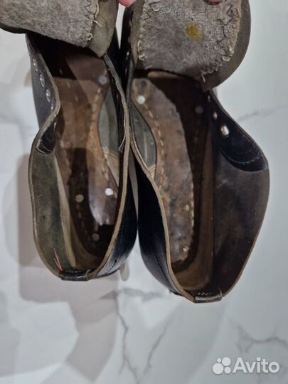 Продам коньки конькобежки