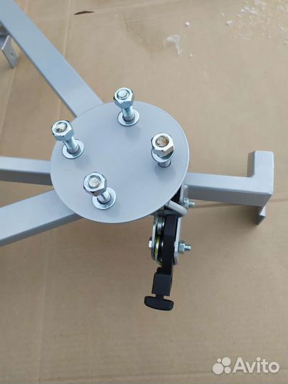 Кронштейн запасного колёса ларгус