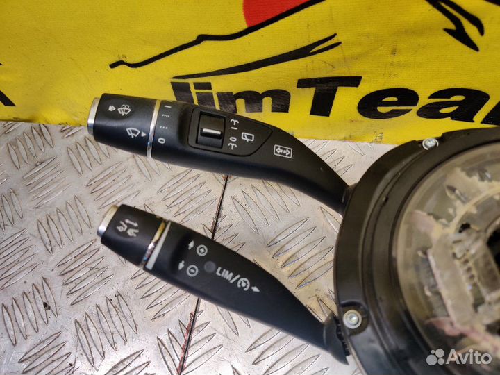 Блок подрулевых переключателей Mercedes-Benz Cla