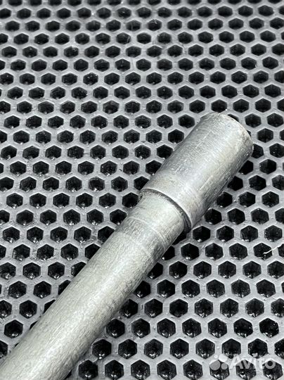 Передняя ось Yamaha YZ 450F 2006-2007