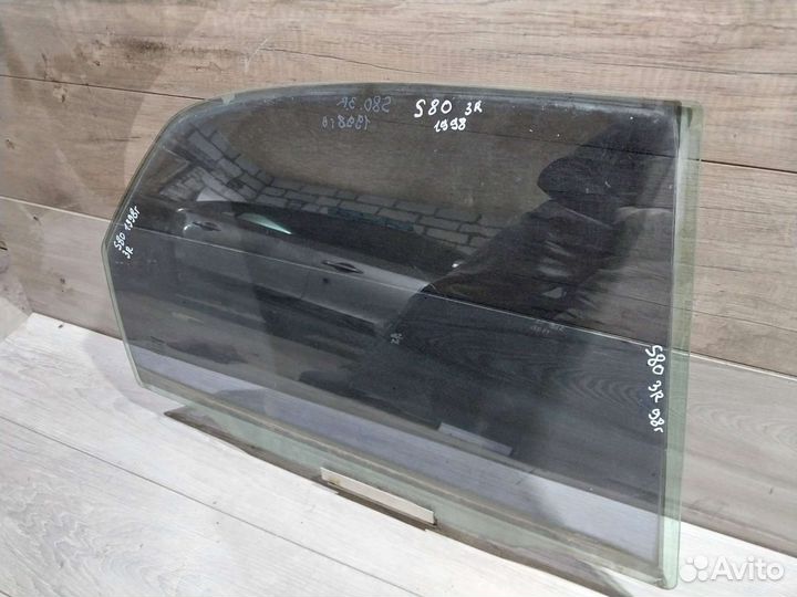 Стекло заднее правое Volvo S80 1998-2003