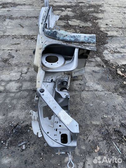 Порог правый Peugeot 206