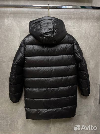 Пуховик moncler