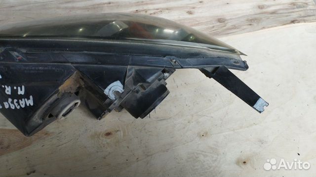 Фара правая Mazda Axela