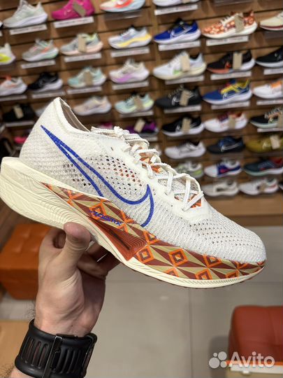 Nike zoomx vaporfly 3