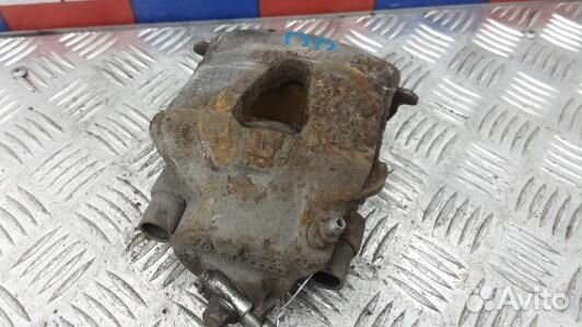 Суппорт тормозной передний правый volkswagen golf