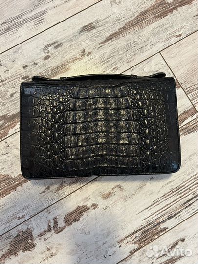 Барсетка River из кожи крокодила