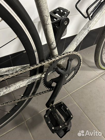 Шоссейный велосипед фикс/сингл спид Bear Bike 58