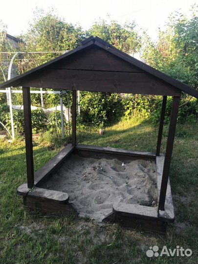 Детская песочница деревянная