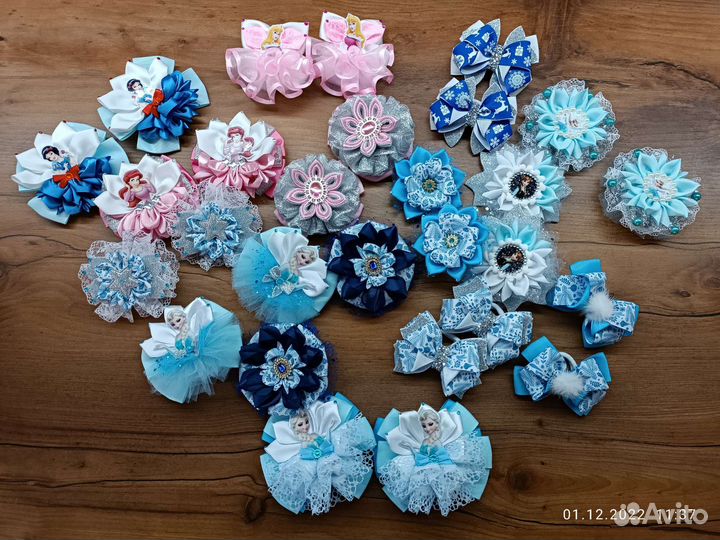 Новогодние бантики, резиночки для Ваших принцесс