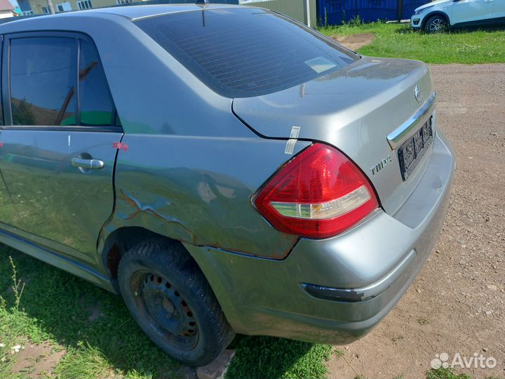 Задняя часть кузова nissan tiida седан