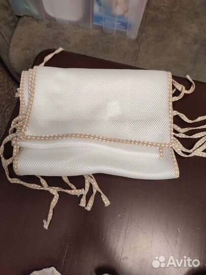 Бортики в кроватку