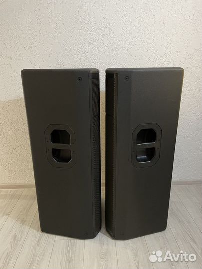 Активная акустическая система JBL PRX 625