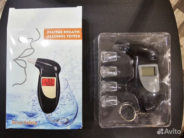 Цифровой алкотестер с подсветкой