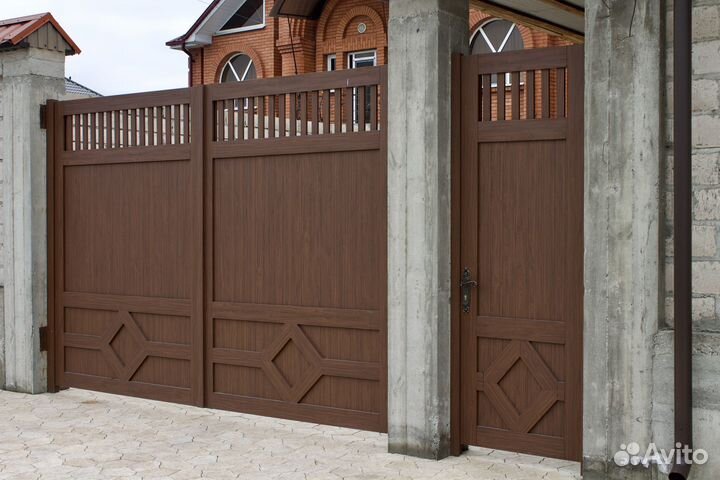 Ворота с калиткой распашные