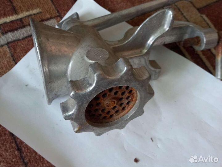 Мясорубка ручная СССР чугунная