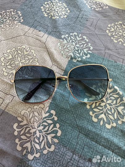 Солнцезащитные очки новые Манго