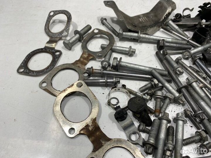 Болты двс Bmw X5 E70 N62B48 2007