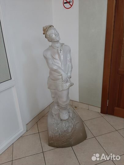 Декоративная фигура