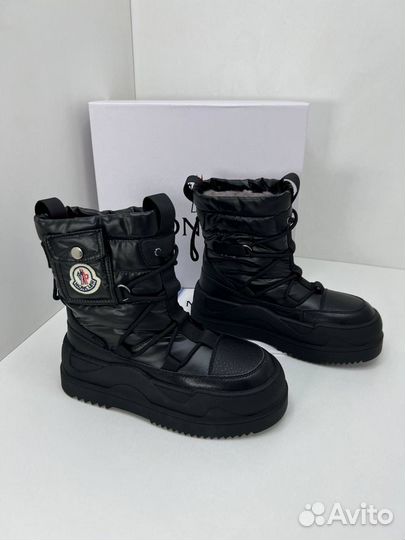 Дутики moncler