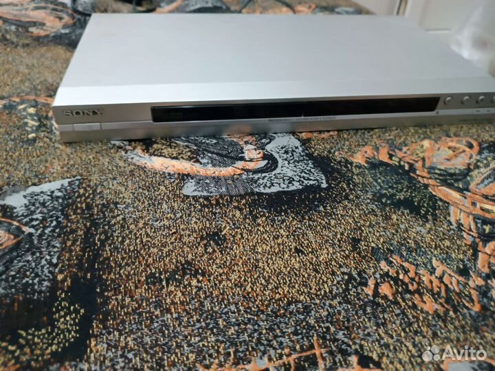 Дивиди плеер Сони