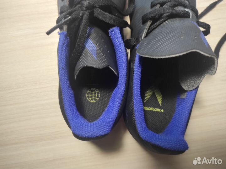 Продам бутсы adidas размер 33