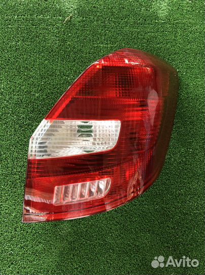 Фонарь задний правый Skoda Fabia 2007