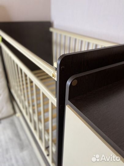 Детска кроватка трансформер