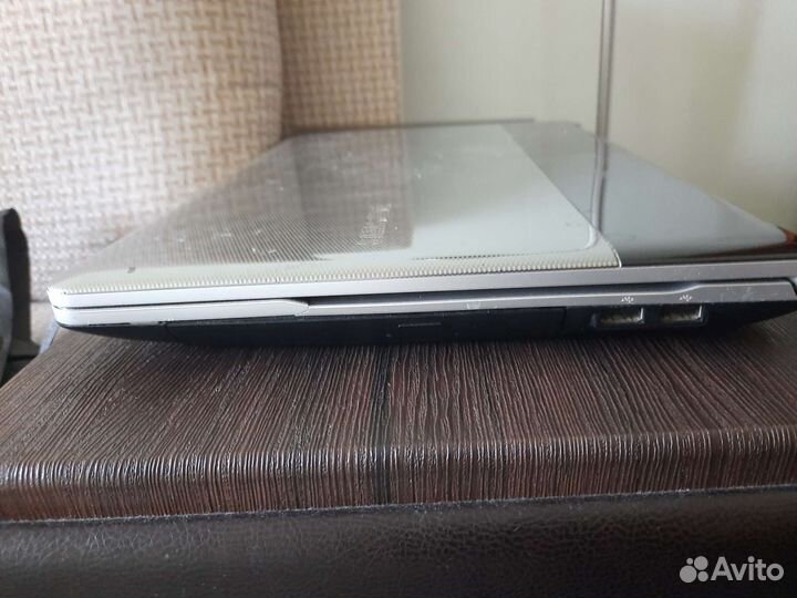 Ноутбук Samsung rc510-S06Ru