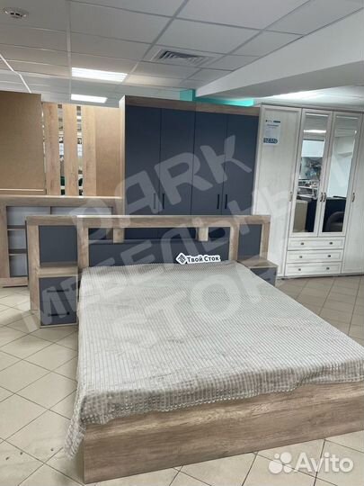 Кровать двуспальная
