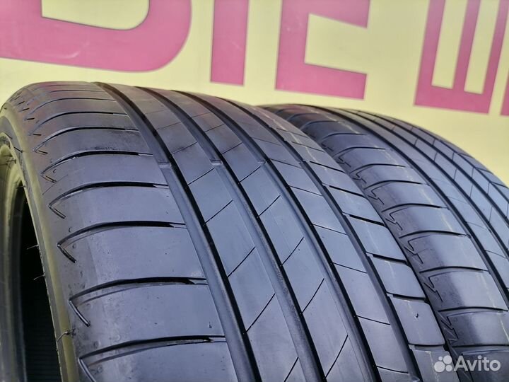 Bridgestone Turanza T005 255/40 R21