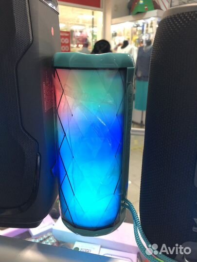 Беспроводная колонка с подсветкой RGB