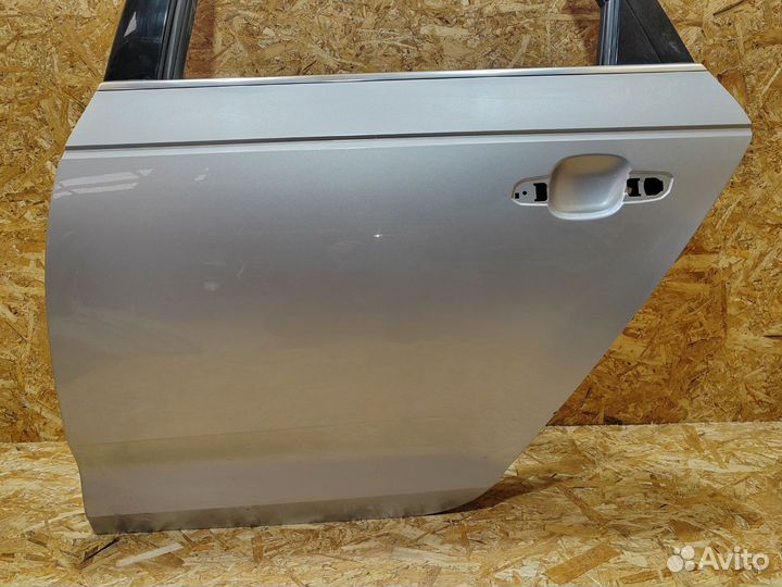 Дверь задняя левая Audi A4 B9 2016 8W5833051B