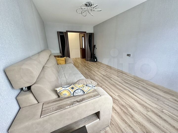 3-к. квартира, 70 м², 3/10 эт.